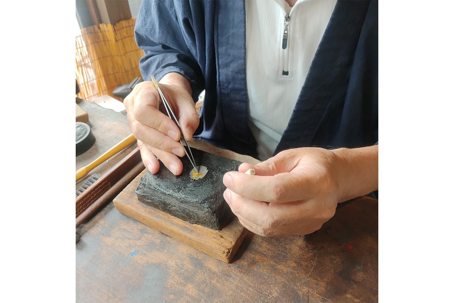 手打刃物の工房の様子