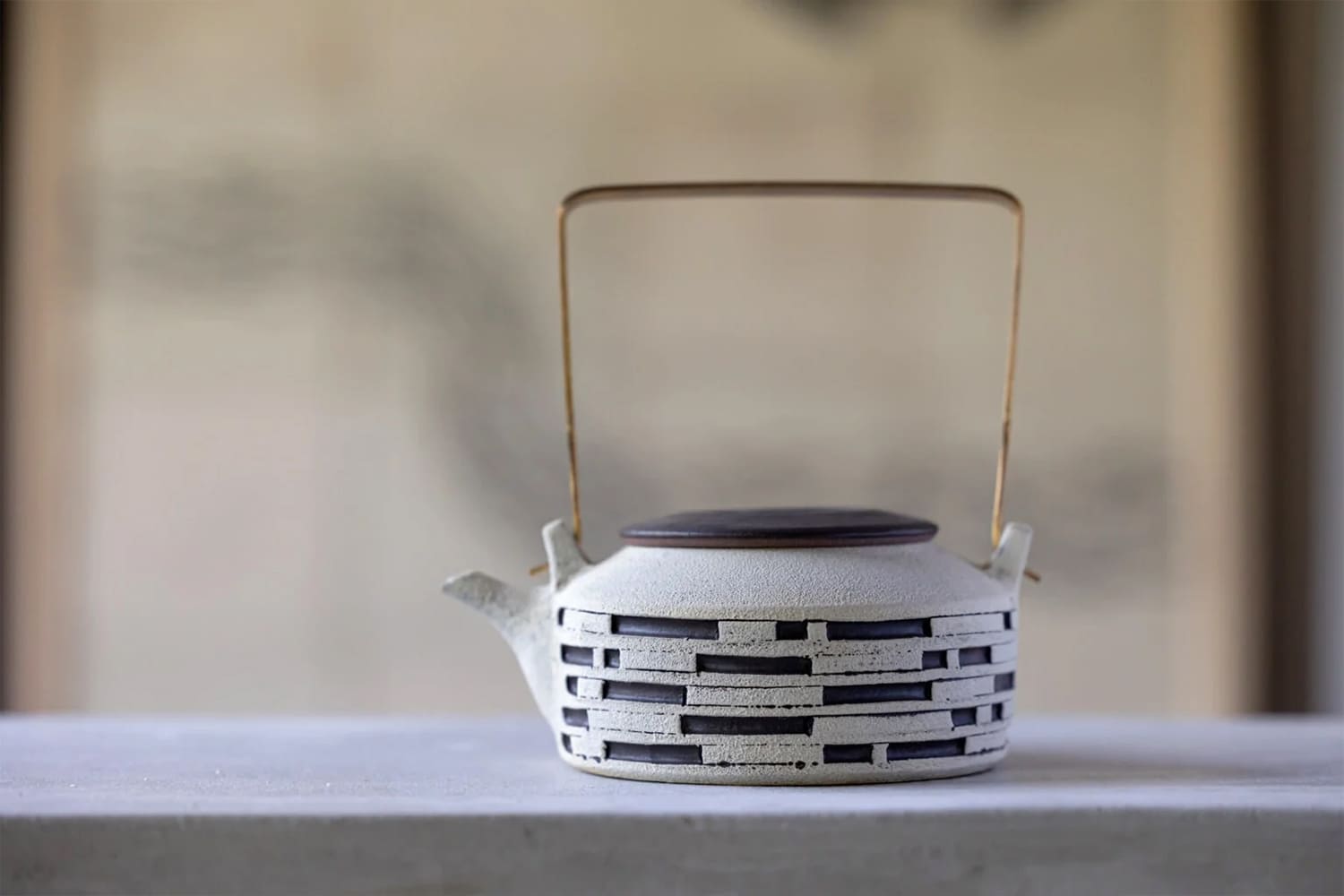 組子模様が美しい昇陽窯の白い急須デザイン