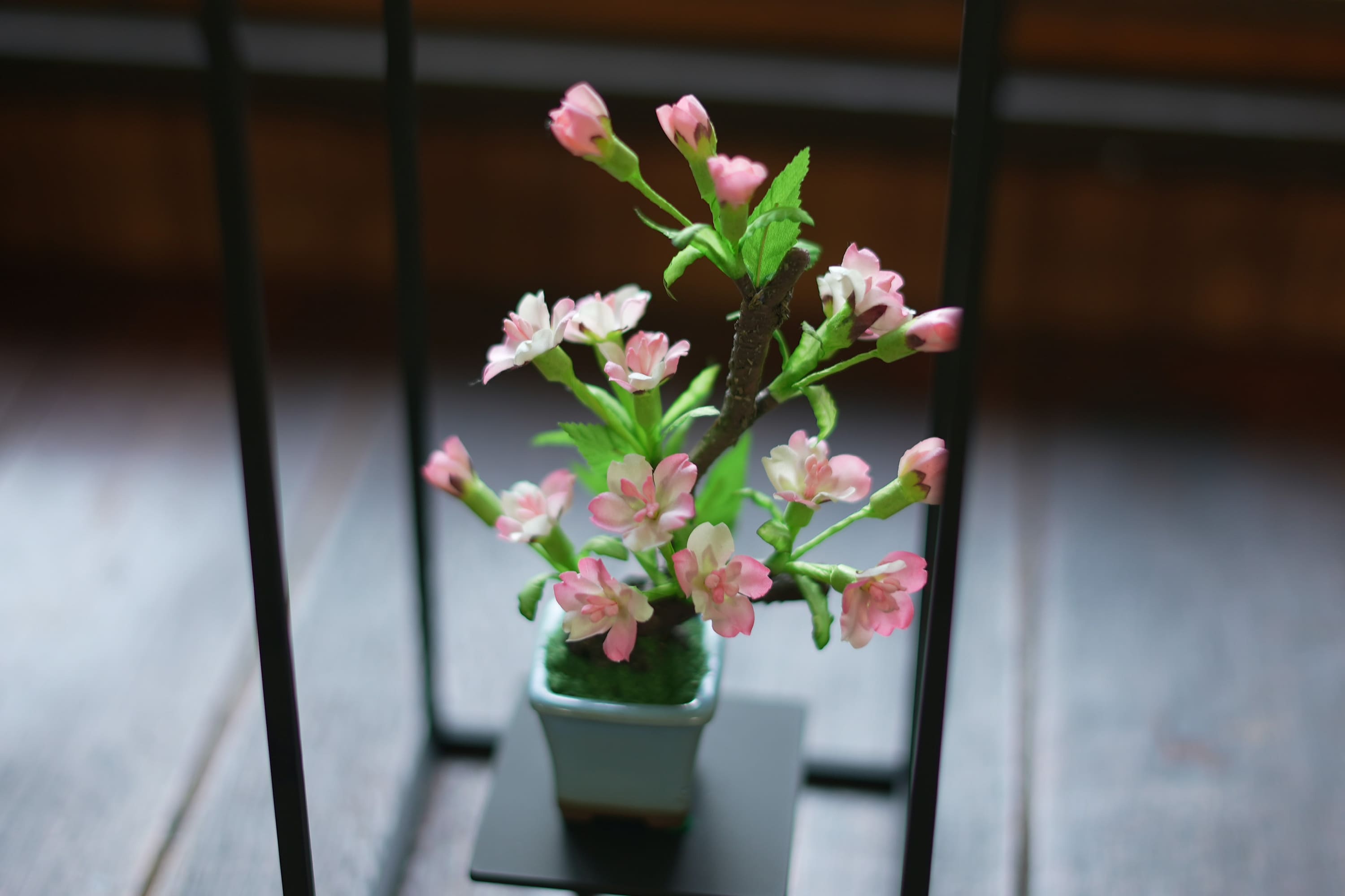 人形用造花のピンクの花飾り